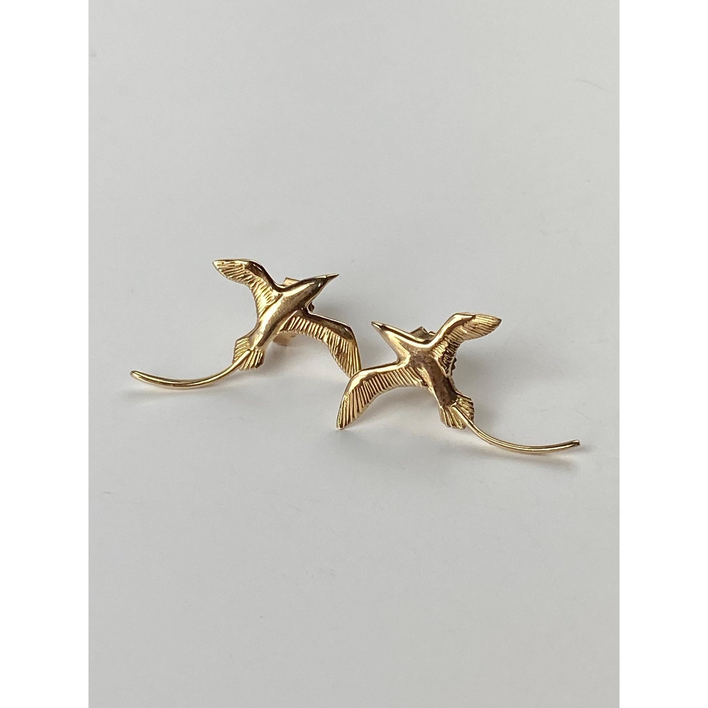 Vintage Solid 14k Yellow Gold Flying Bird Stud Earrings