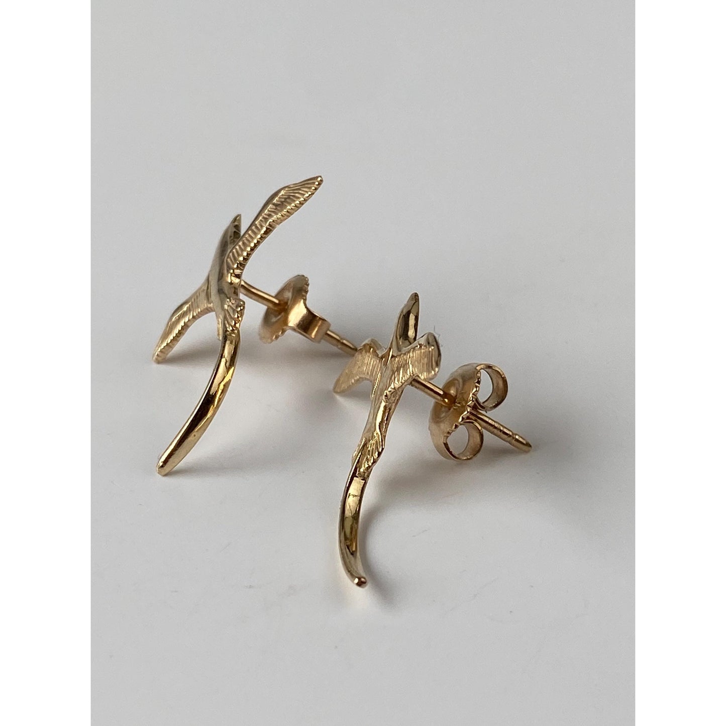Vintage Solid 14k Yellow Gold Flying Bird Stud Earrings