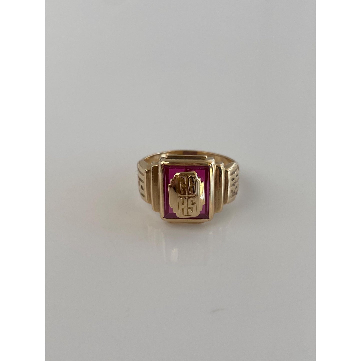 Vintage Solid 10k Yellow Gold Pink Sapphire 1938 Class Ring - Size 6.25