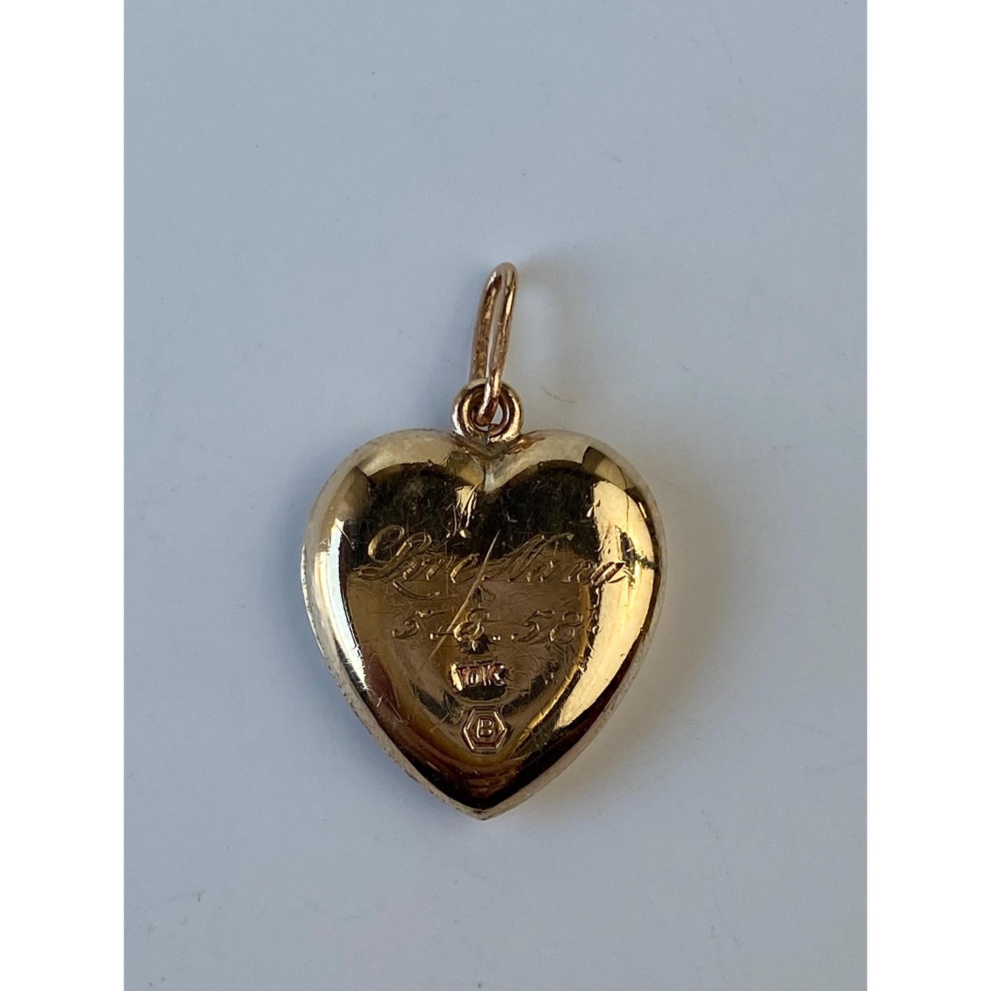 Vintage 10k Yellow Gold Engraved Puffy Heart Charm