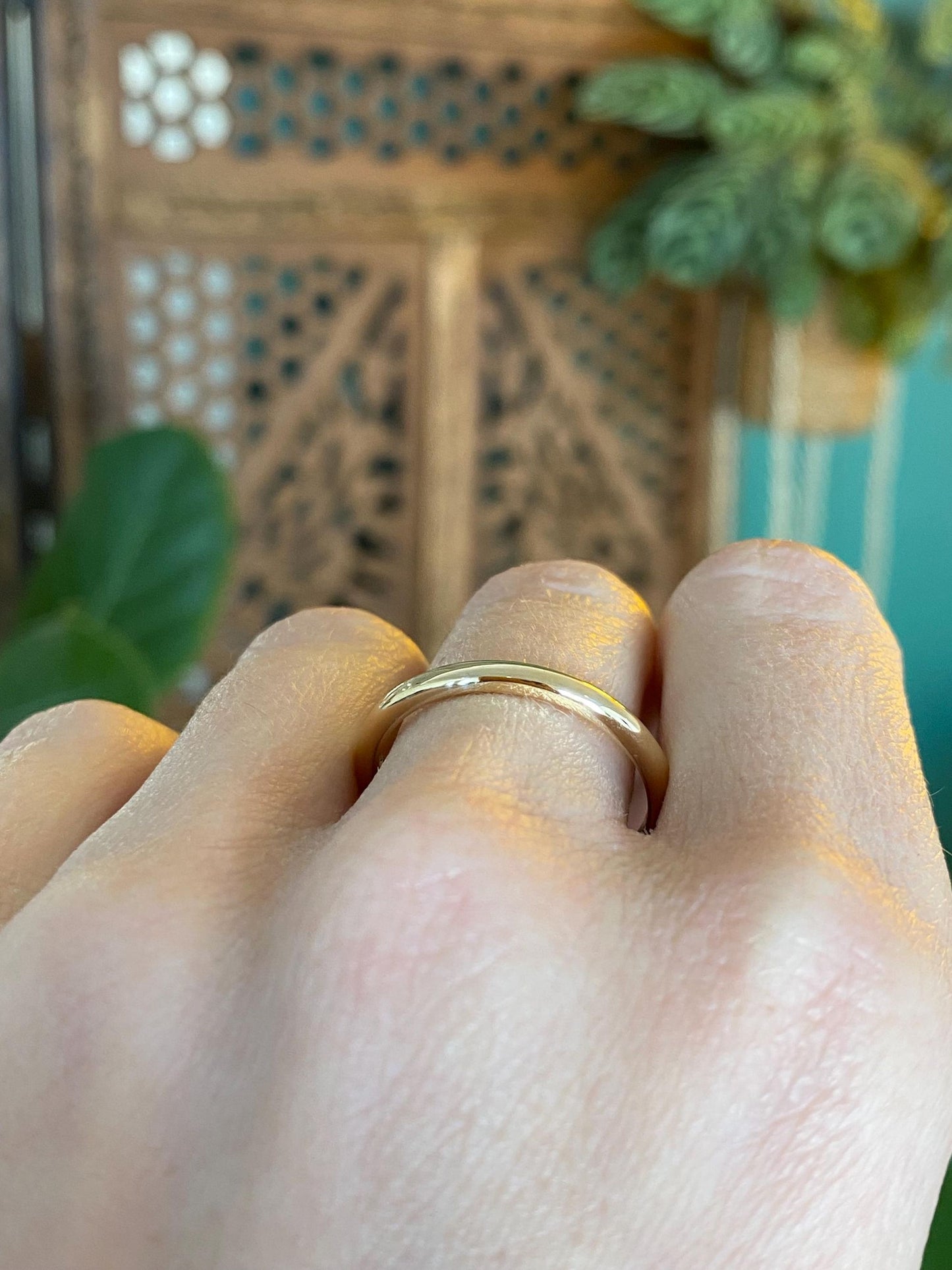 Vintage Solid 14k Yellow Gold Ring Band - Size 10