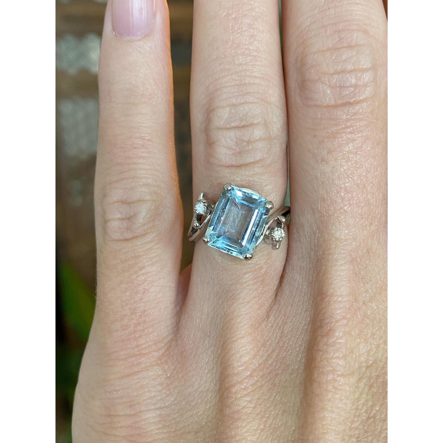 Vintage Solid 14k White Gold Diamond Aquamarine Ring - Size 4.25