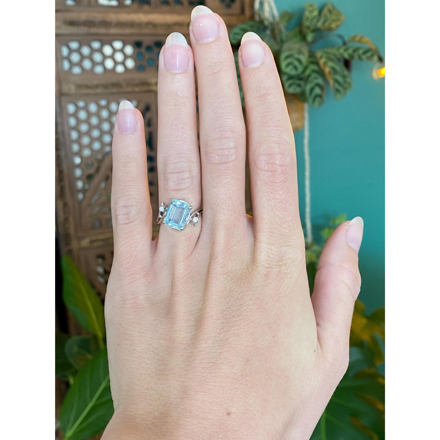 Vintage Solid 14k White Gold Diamond Aquamarine Ring - Size 4.25