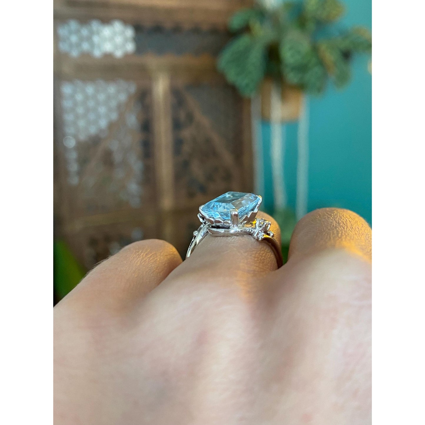 Vintage Solid 14k White Gold Diamond Aquamarine Ring - Size 4.25