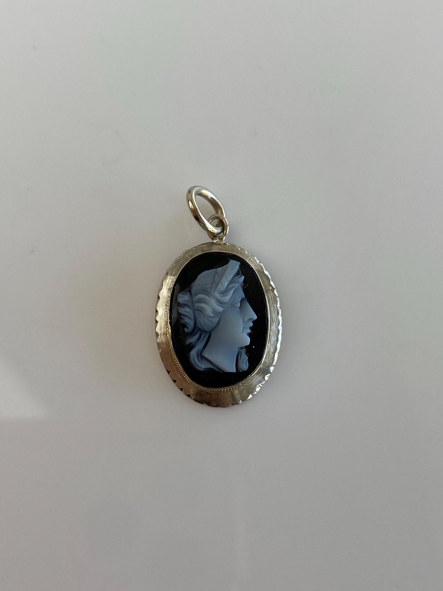 Vintage Solid 14k White Gold Cameo Charm