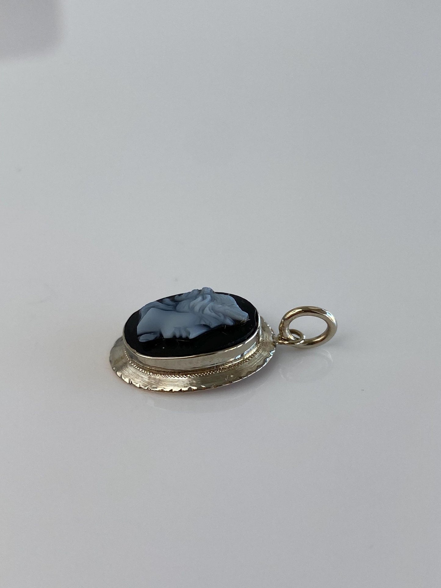 Vintage Solid 14k White Gold Cameo Charm