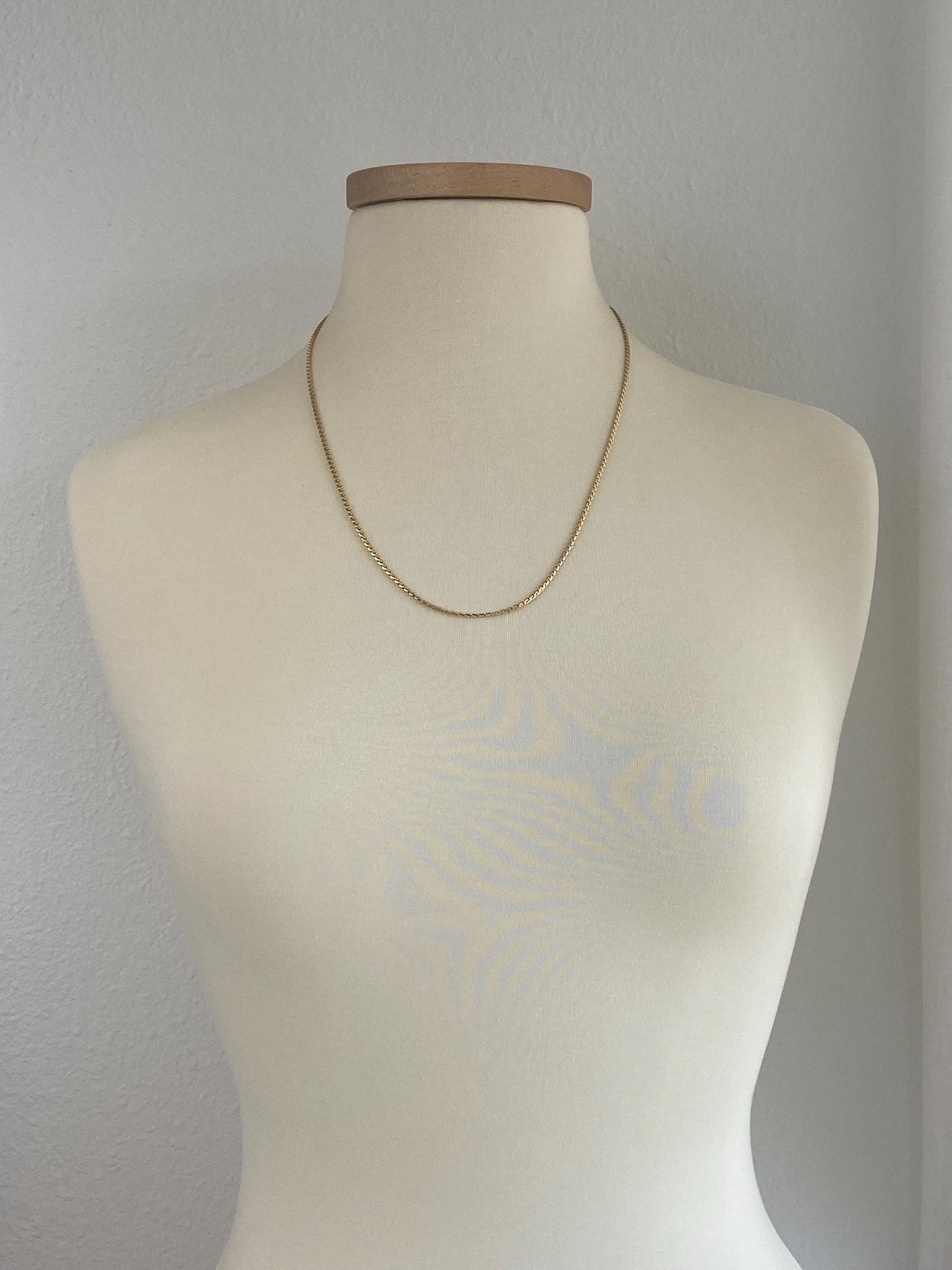Vintage Solid 18k Yellow Gold Chunky Long Serpentine Chain Necklace - 23.25 inches