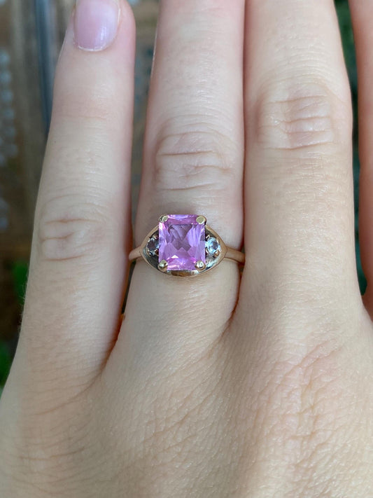 Vintage Solid 10k White Gold Pink Sapphire Clear Spinel Ring - Size 5.5