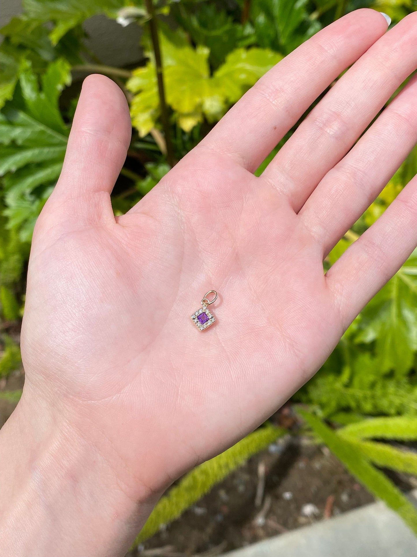 Vintage Solid 14k Yellow Gold Little Amethyst & Diamond Charm