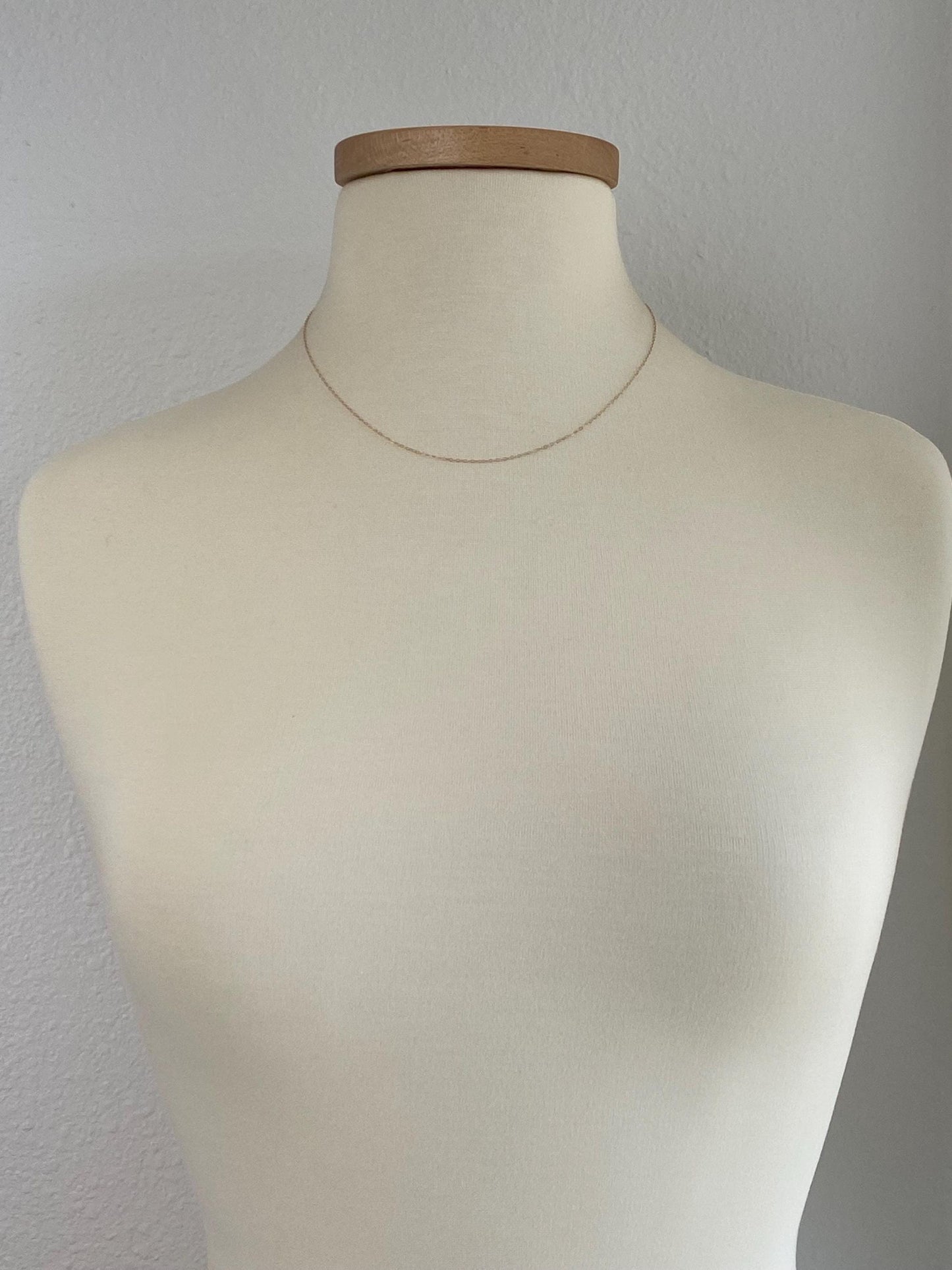 Vintage Solid 14k Yellow Gold Dainty Cable Chain Necklace - 18 inches