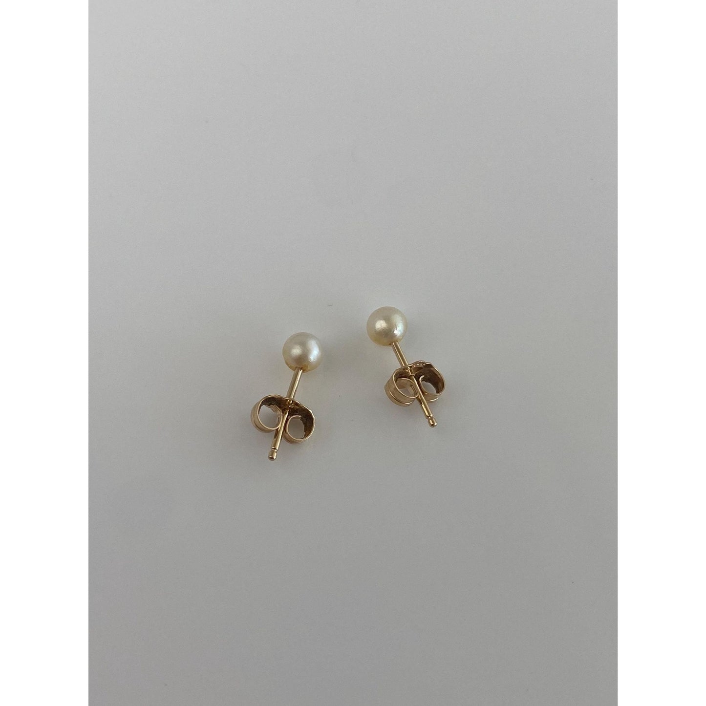 Vintage Solid 14k Yellow Gold Little Pearl Stud Earrings