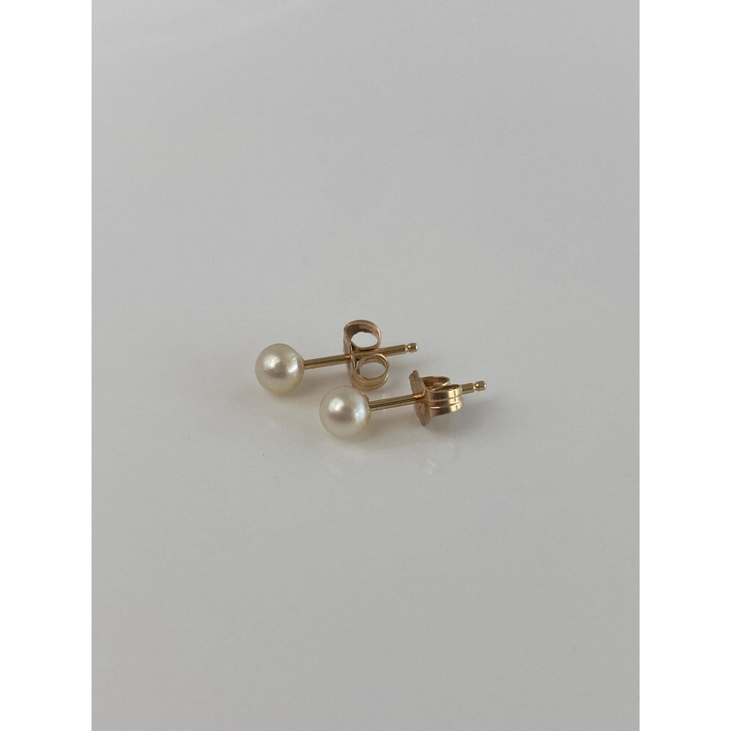 Vintage Solid 14k Yellow Gold Little Pearl Stud Earrings