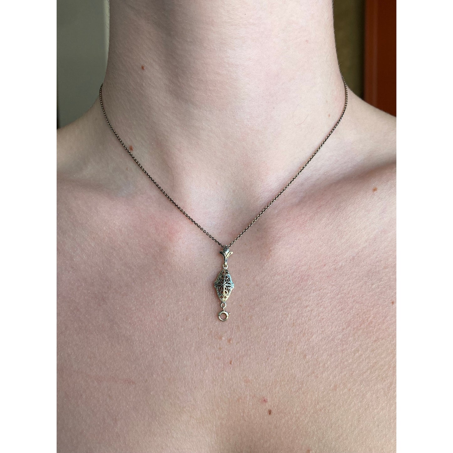 Vintage Solid 14k Yellow Gold Filigree Charm Holder Cable Chain Necklace - 15.25 inches