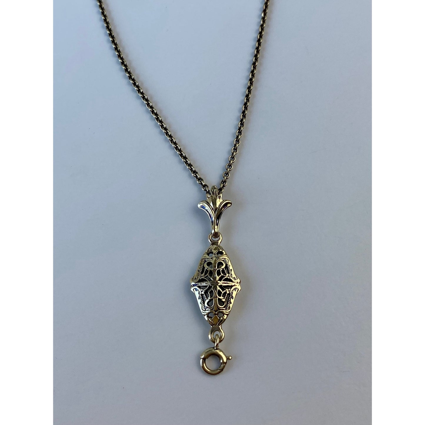 Vintage Solid 14k Yellow Gold Filigree Charm Holder Cable Chain Necklace - 15.25 inches