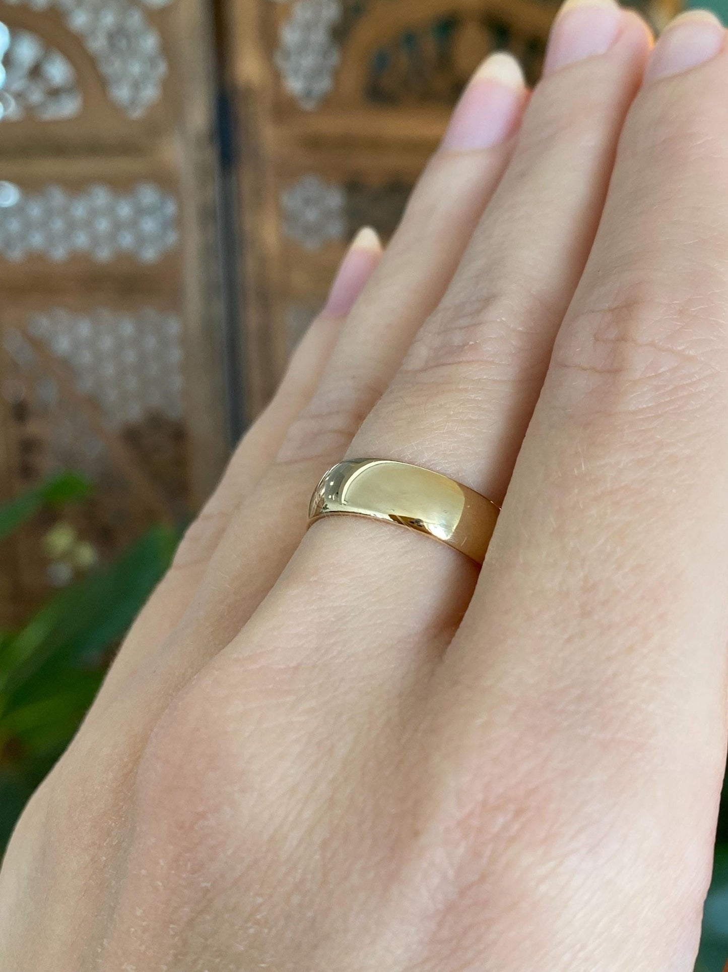 Vintage Solid 14k Yellow Gold Ring Band - Size 6.75