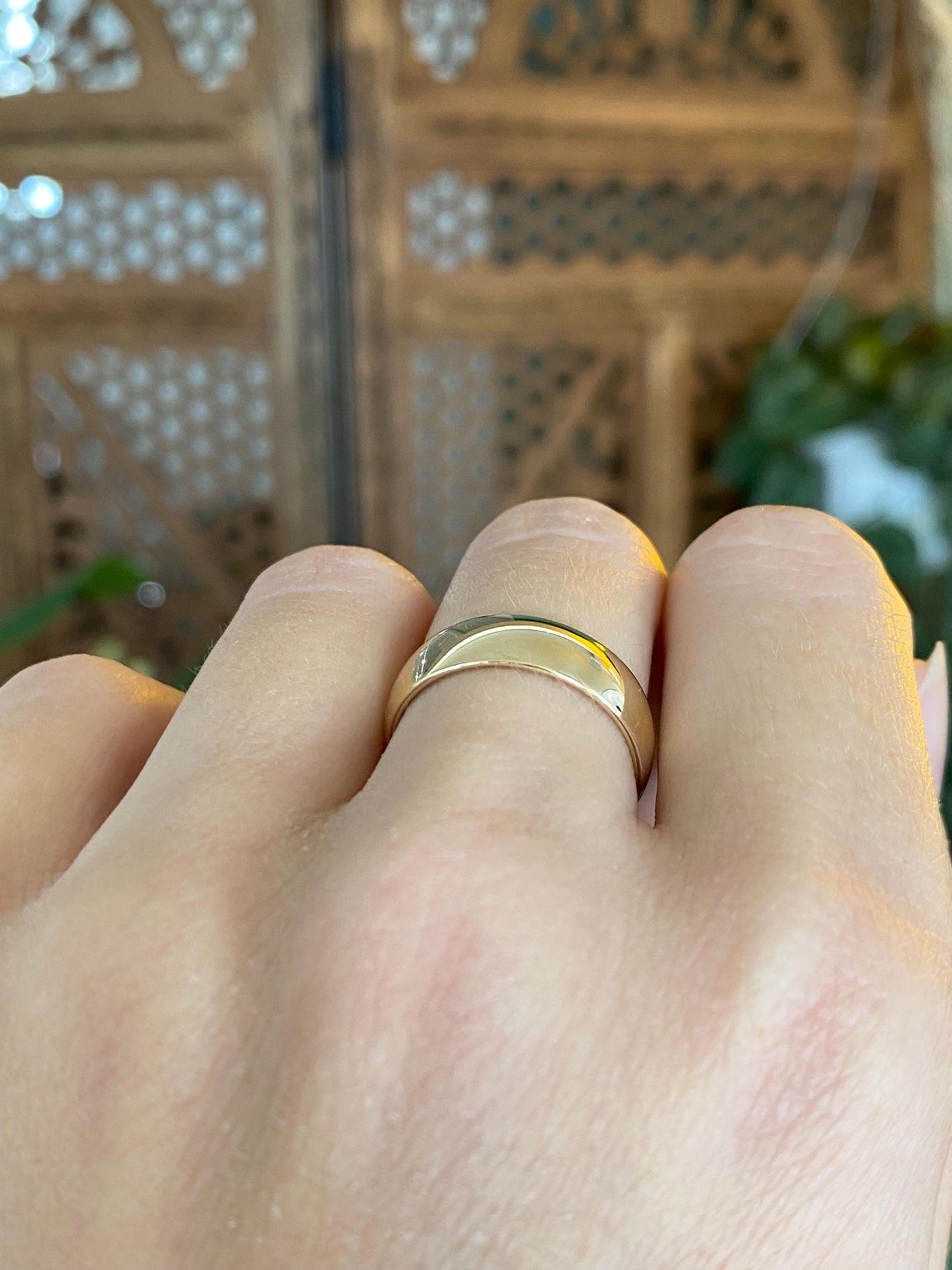 Vintage Solid 14k Yellow Gold Ring Band - Size 6.75
