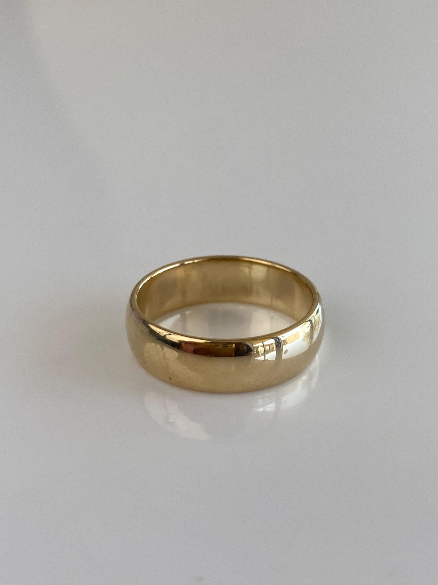 Vintage Solid 14k Yellow Gold Ring Band - Size 6.75