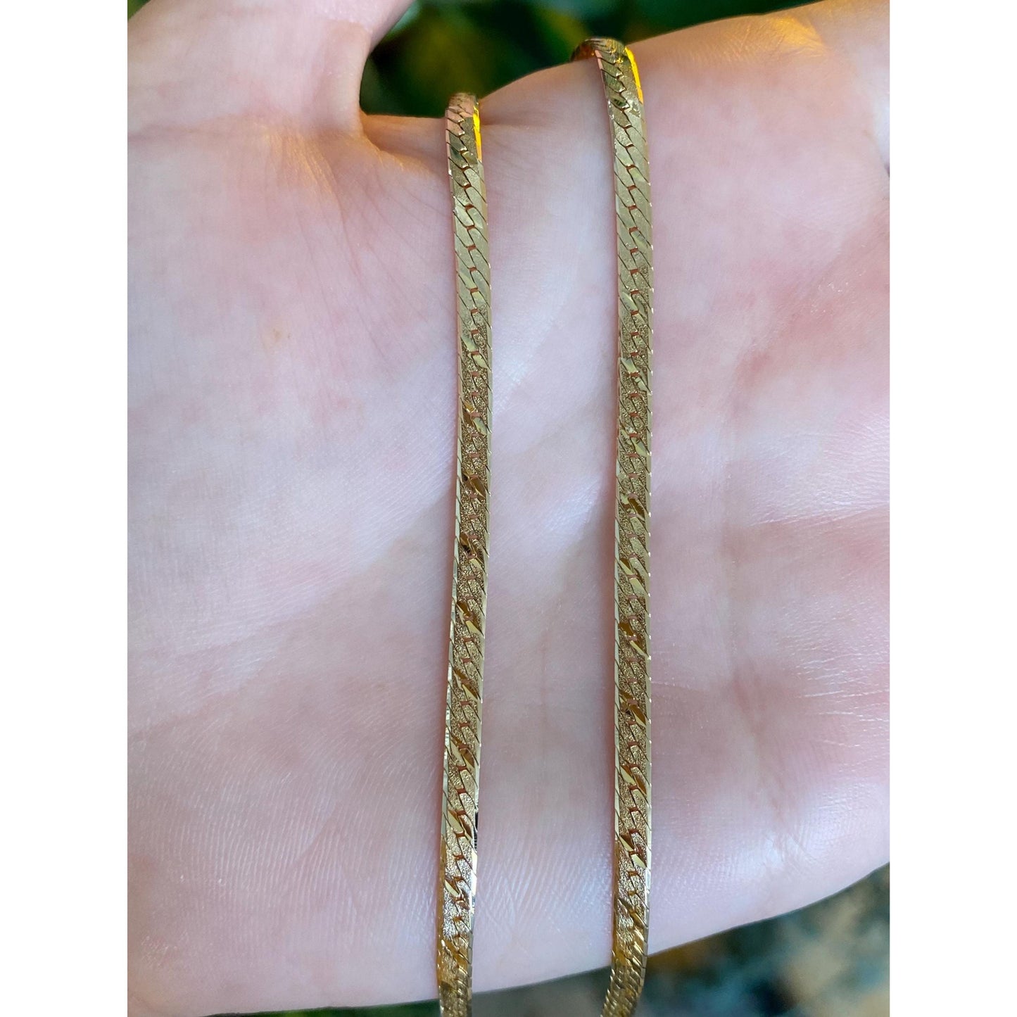 Vintage Solid 14k Yellow Gold Diamond Cut Pattern Herringbone Chain Necklace - 18.75 inches