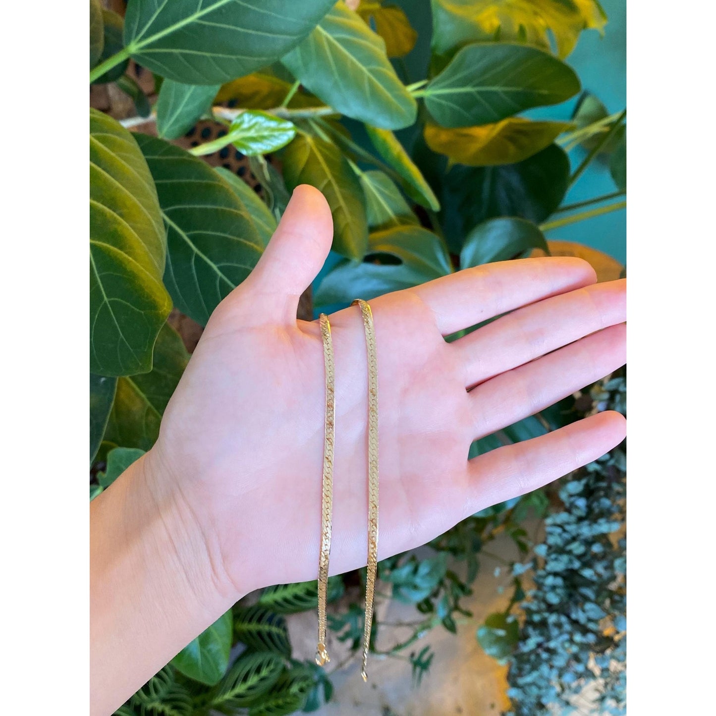 Vintage Solid 14k Yellow Gold Diamond Cut Pattern Herringbone Chain Necklace - 18.75 inches