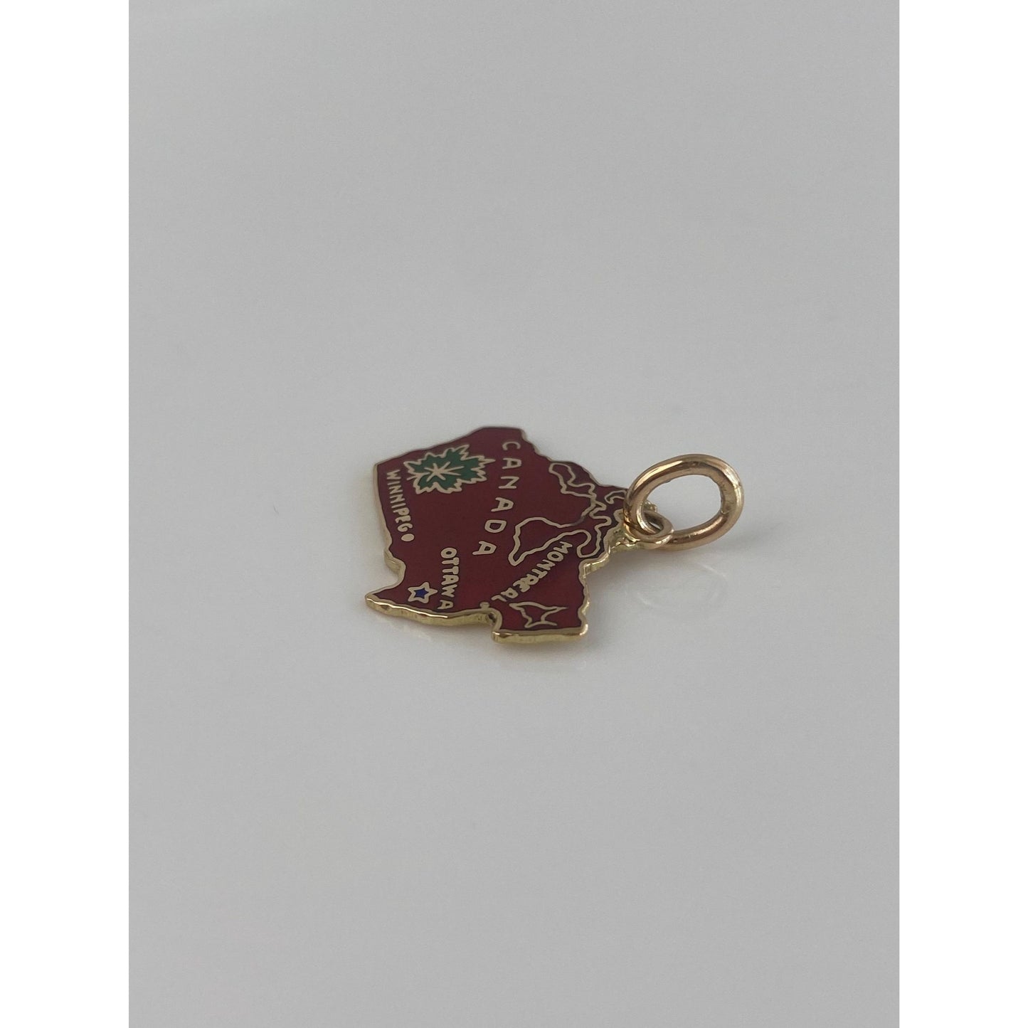 Vintage Solid 14k Yellow Gold Enamel Canada Charm