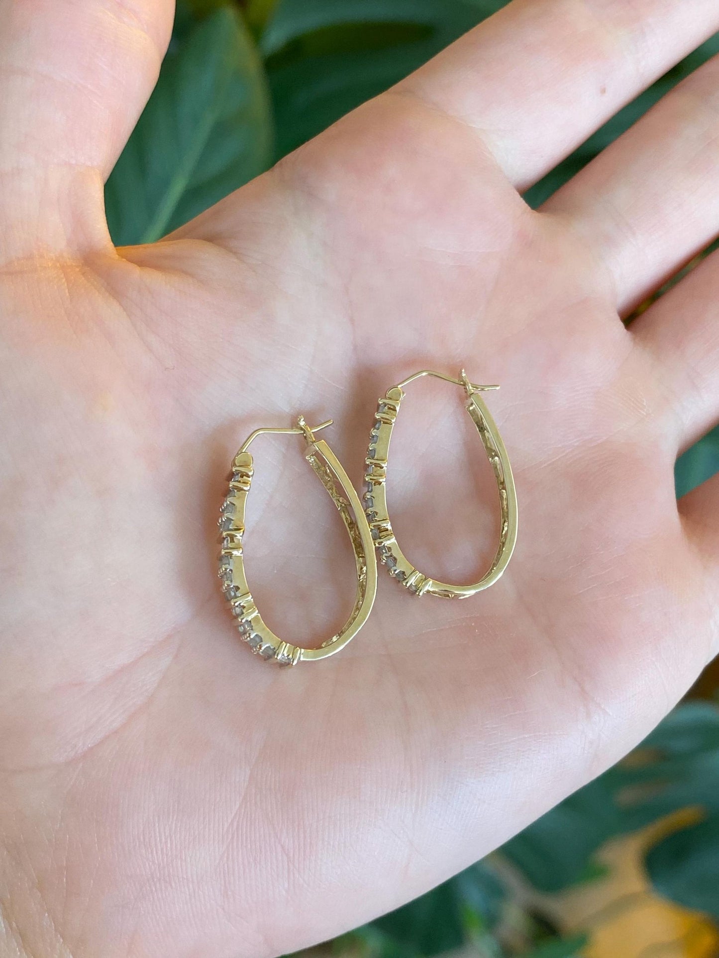 Vintage Solid 10k Yellow Gold Diamond Hoop Earrings