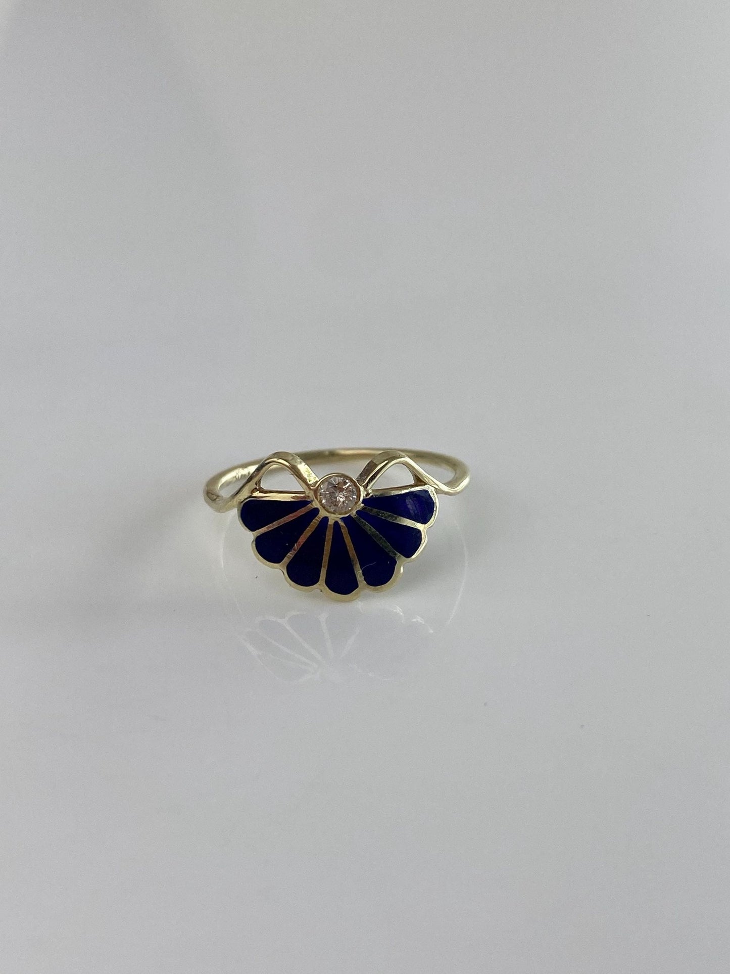 Vintage Solid 14k Yellow Gold Blue Enamel Diamond Fan Ring - Size 6.25