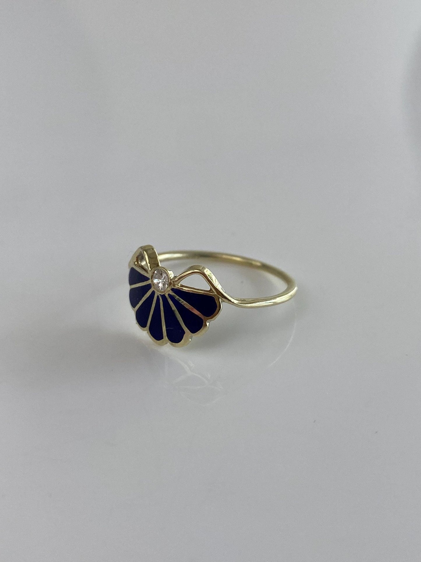 Vintage Solid 14k Yellow Gold Blue Enamel Diamond Fan Ring - Size 6.25