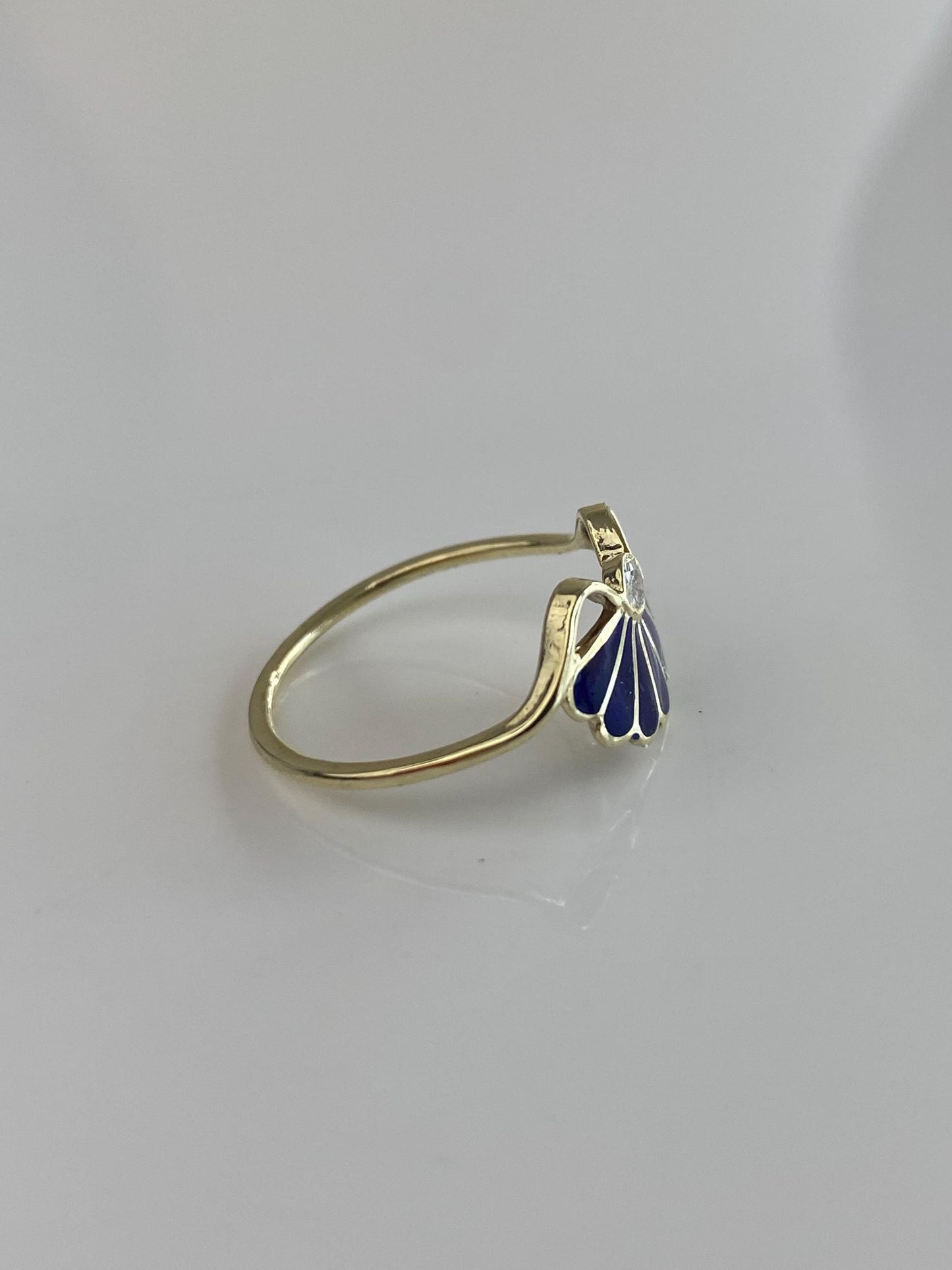 Vintage Solid 14k Yellow Gold Blue Enamel Diamond Fan Ring - Size 6.25