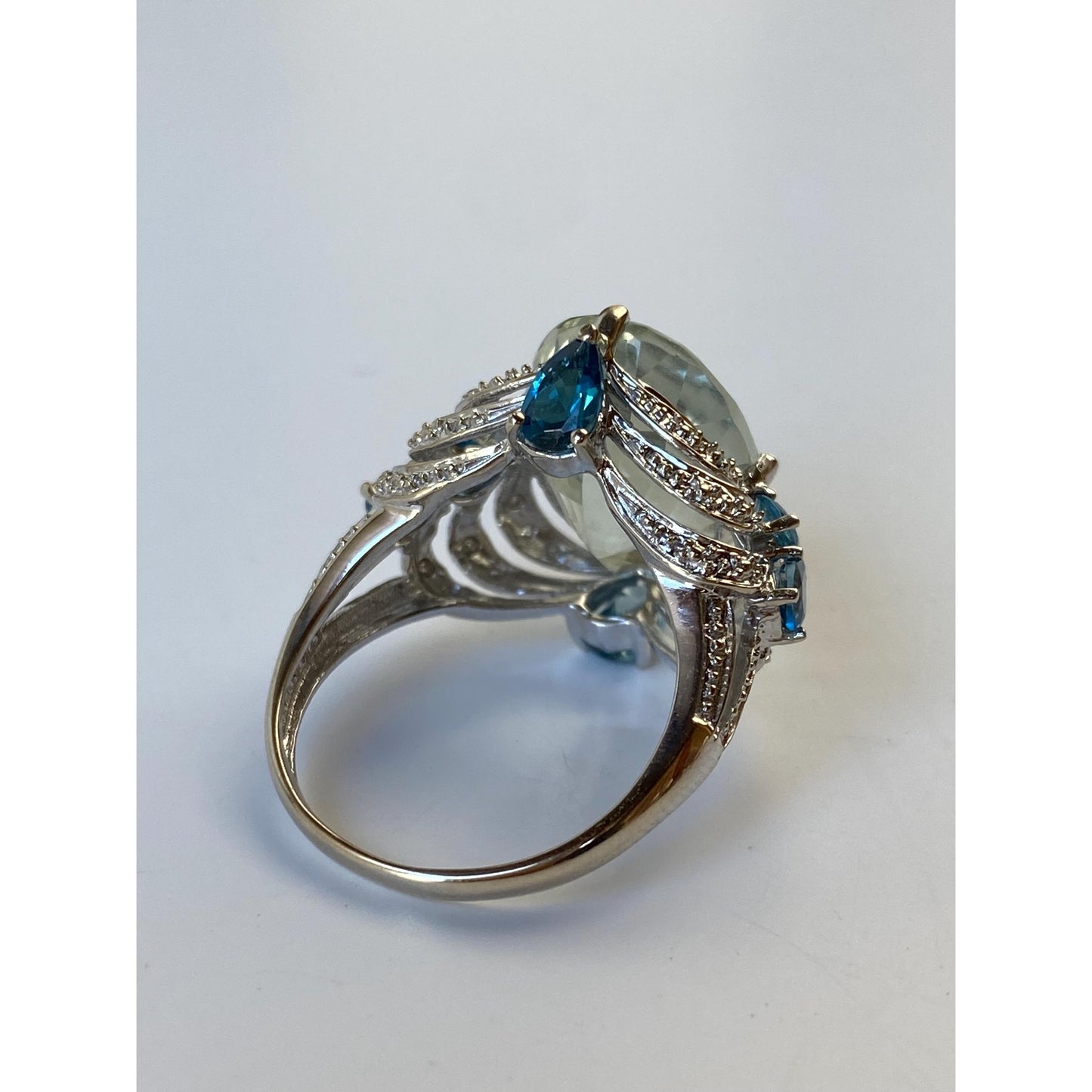 Vintage Solid 14k White Gold Diamond Green & Blue Quartz Ring - Size 7.75