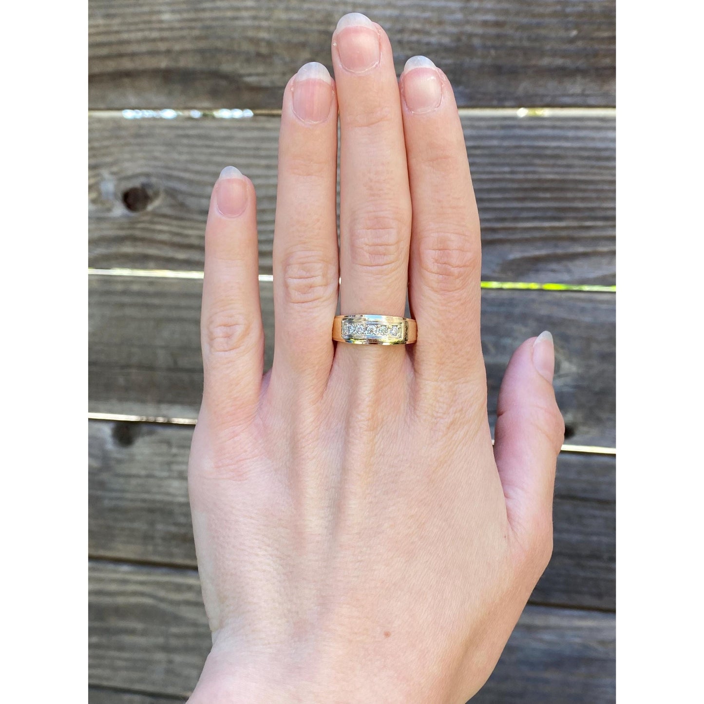 Vintage Solid 14k Yellow Gold Diamond Ring Band - Size 10