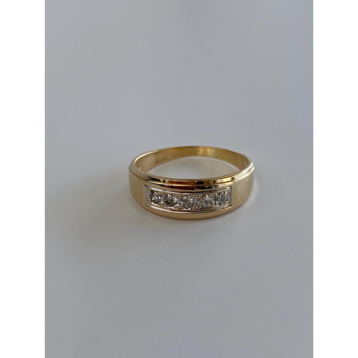 Vintage Solid 14k Yellow Gold Diamond Ring Band - Size 10