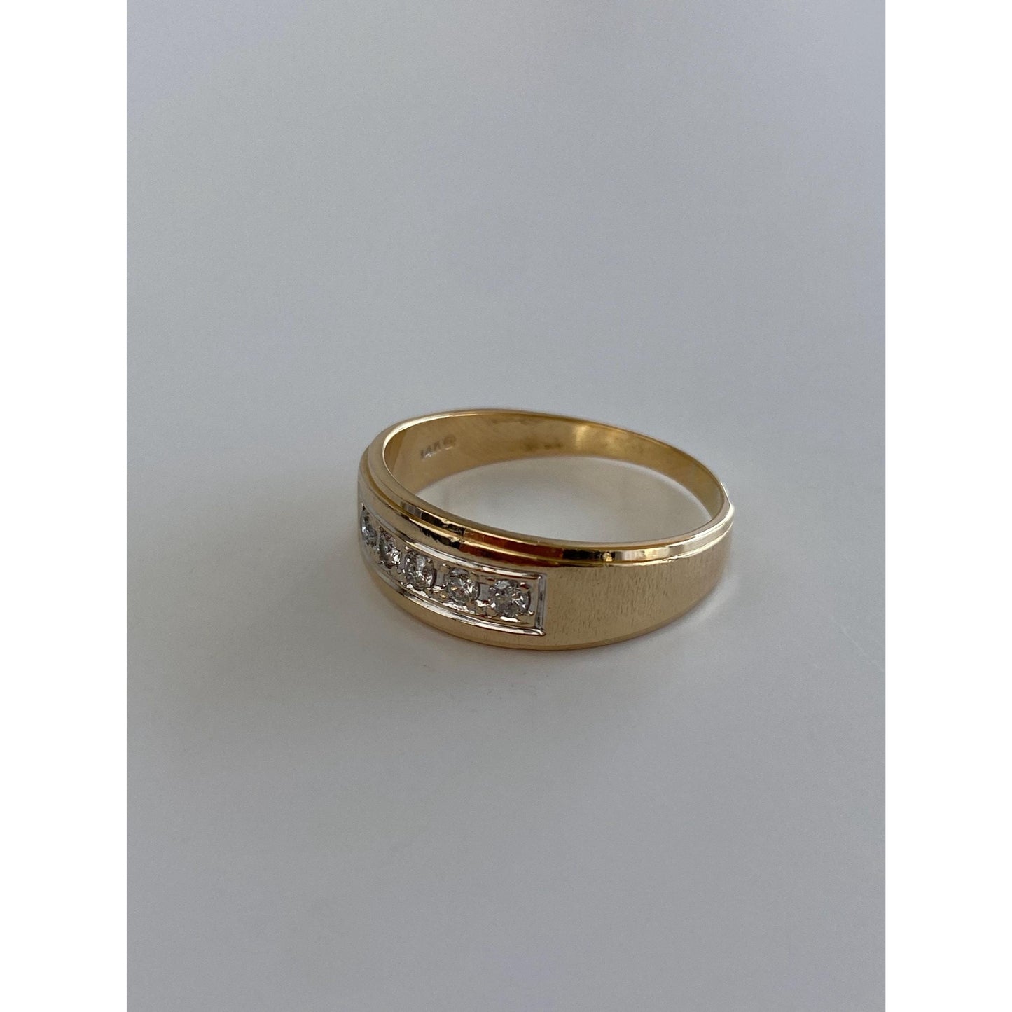 Vintage Solid 14k Yellow Gold Diamond Ring Band - Size 10