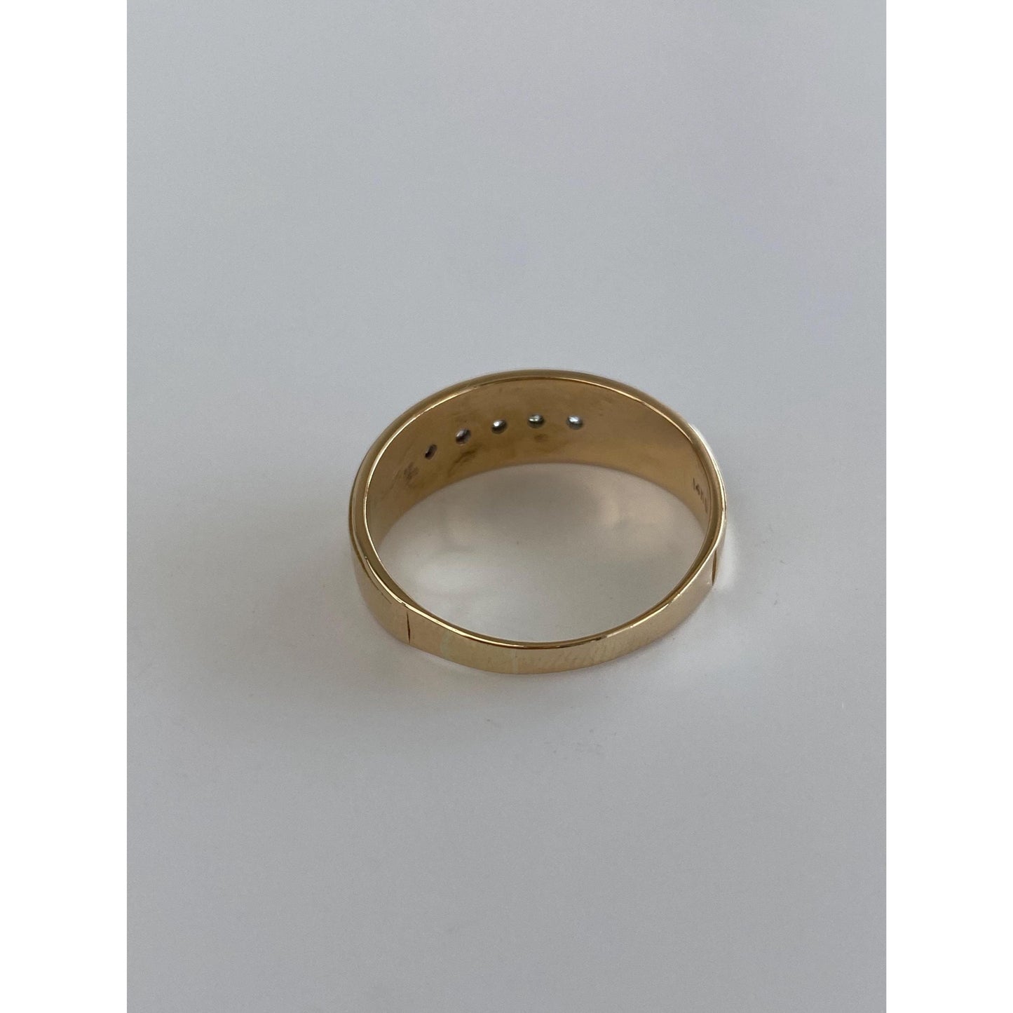 Vintage Solid 14k Yellow Gold Diamond Ring Band - Size 10