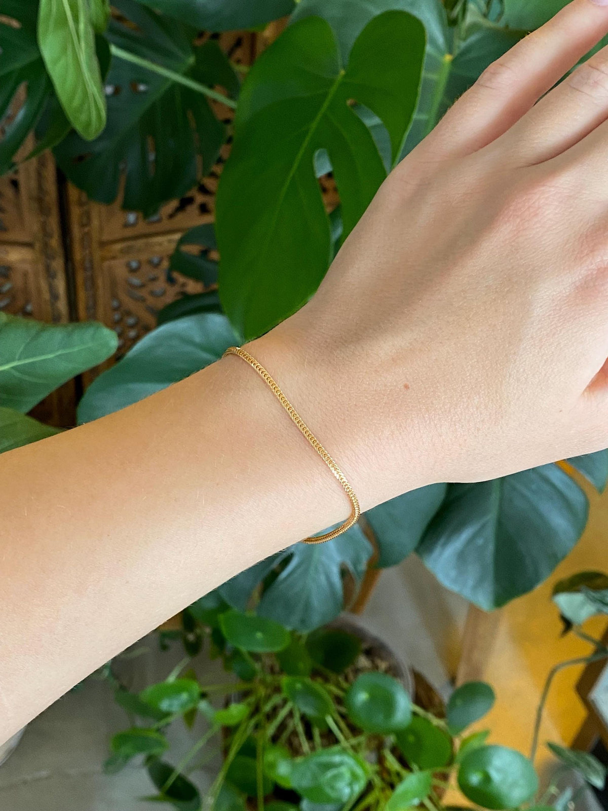 Vintage Solid 18k Yellow Gold Wheat Chain Bracelet - 7 Inches