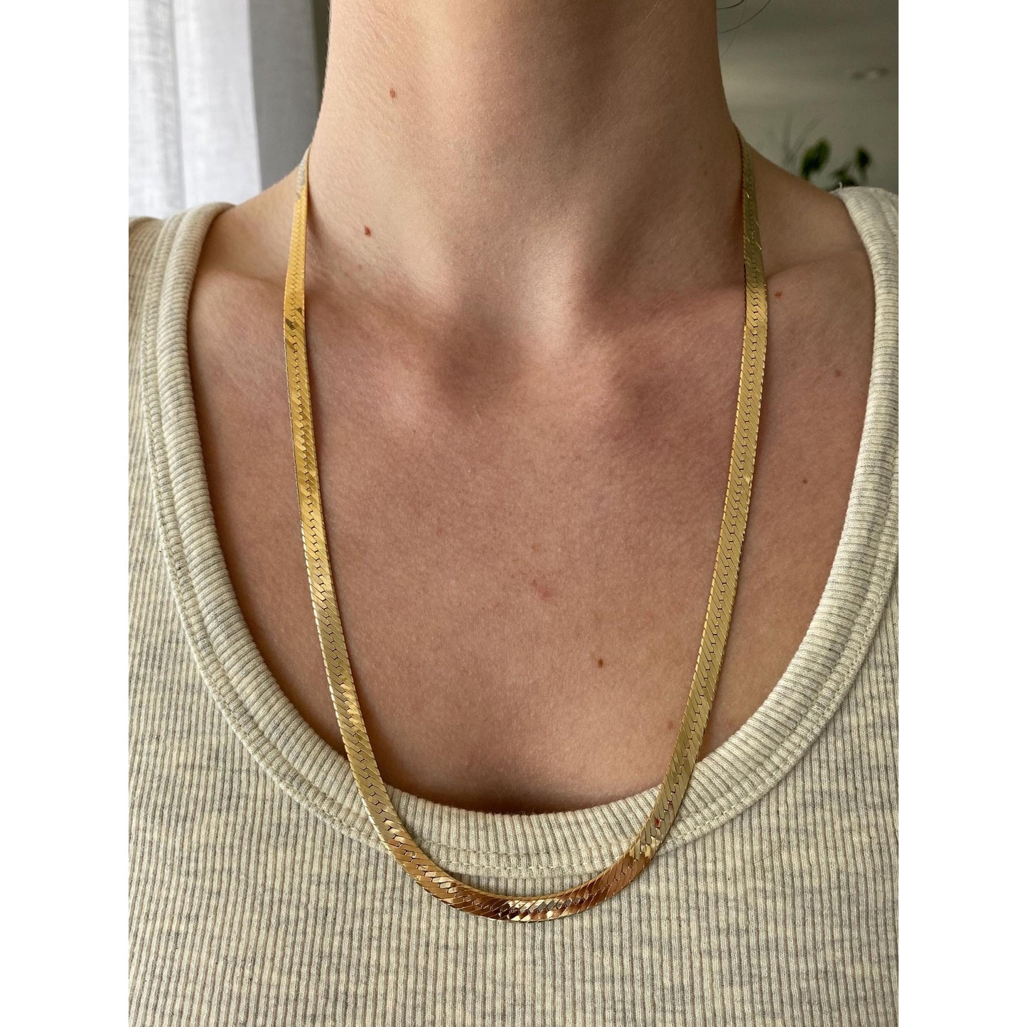 Vintage Solid 14k Yellow Gold Chunky Herringbone Chain Necklace - 24.25 inches