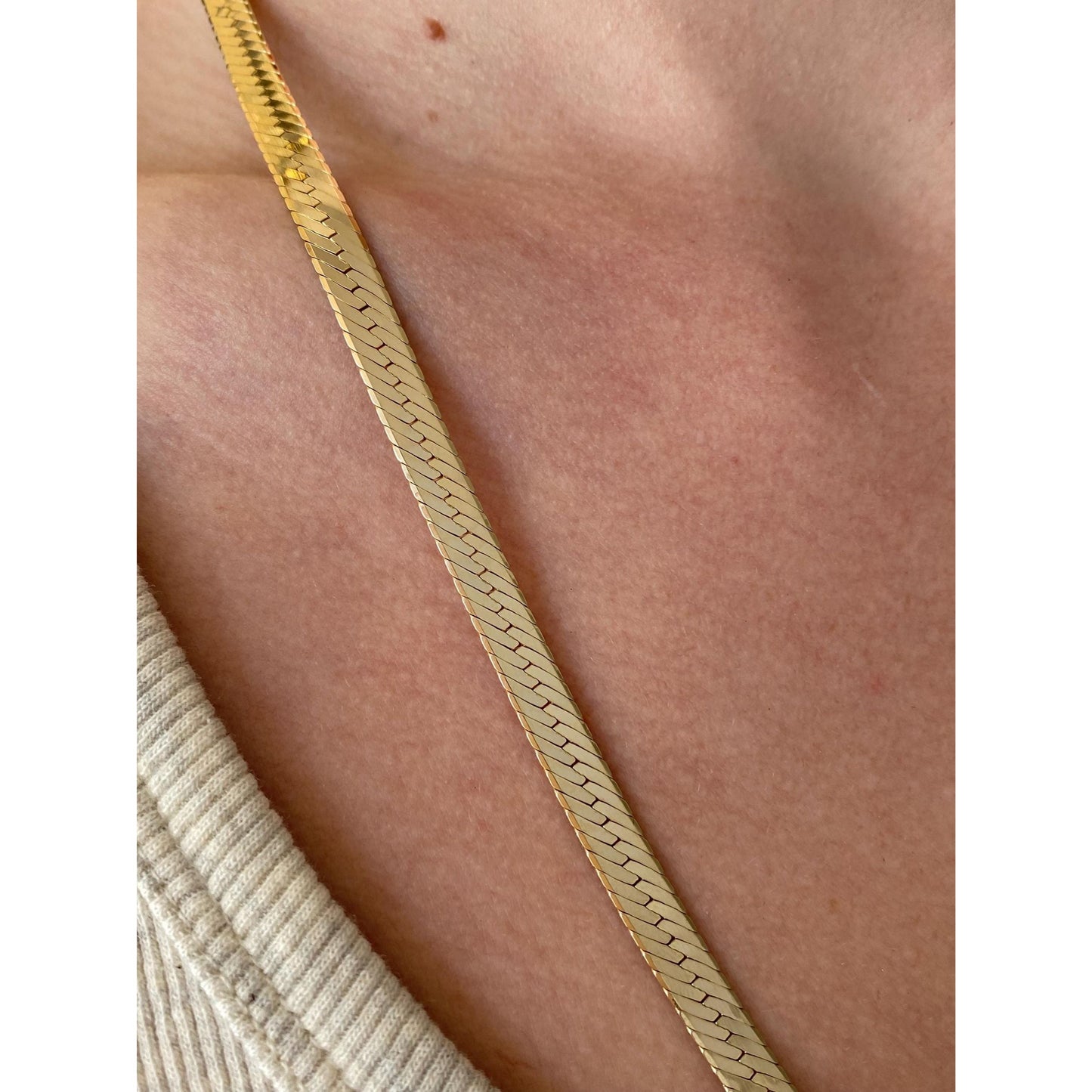 Vintage Solid 14k Yellow Gold Chunky Herringbone Chain Necklace - 24.25 inches