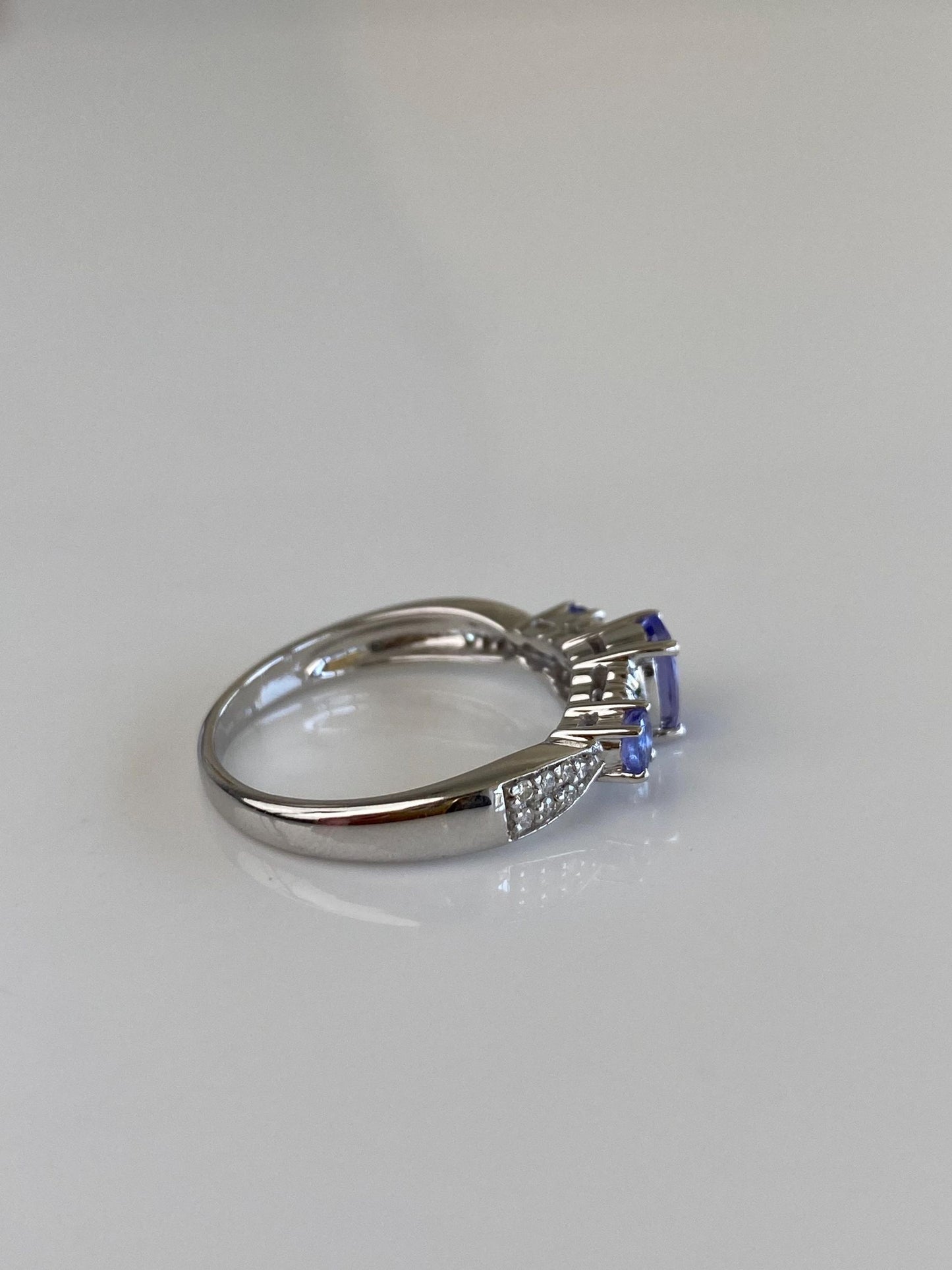 Solid 14k White Gold Diamond Tanzanite Ring - Size 7.75