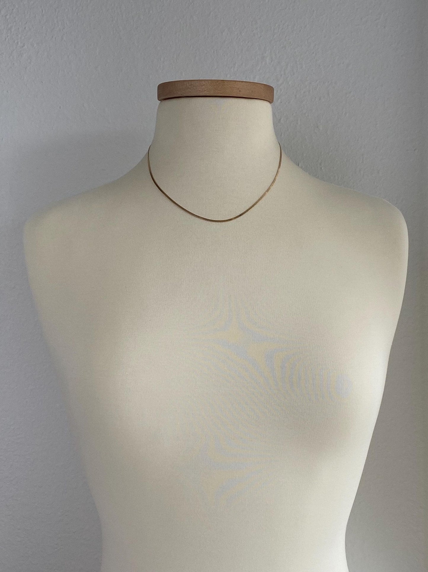 Vintage Solid 14k Yellow Gold Flat Chain Necklace - 18 inches