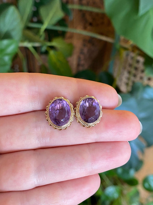 Vintage Solid 14k Yellow Gold Amethyst Drop Earrings