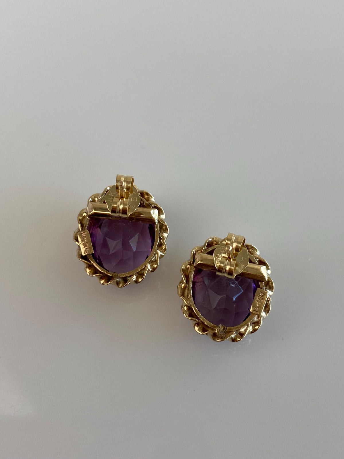 Vintage Solid 14k Yellow Gold Amethyst Drop Earrings