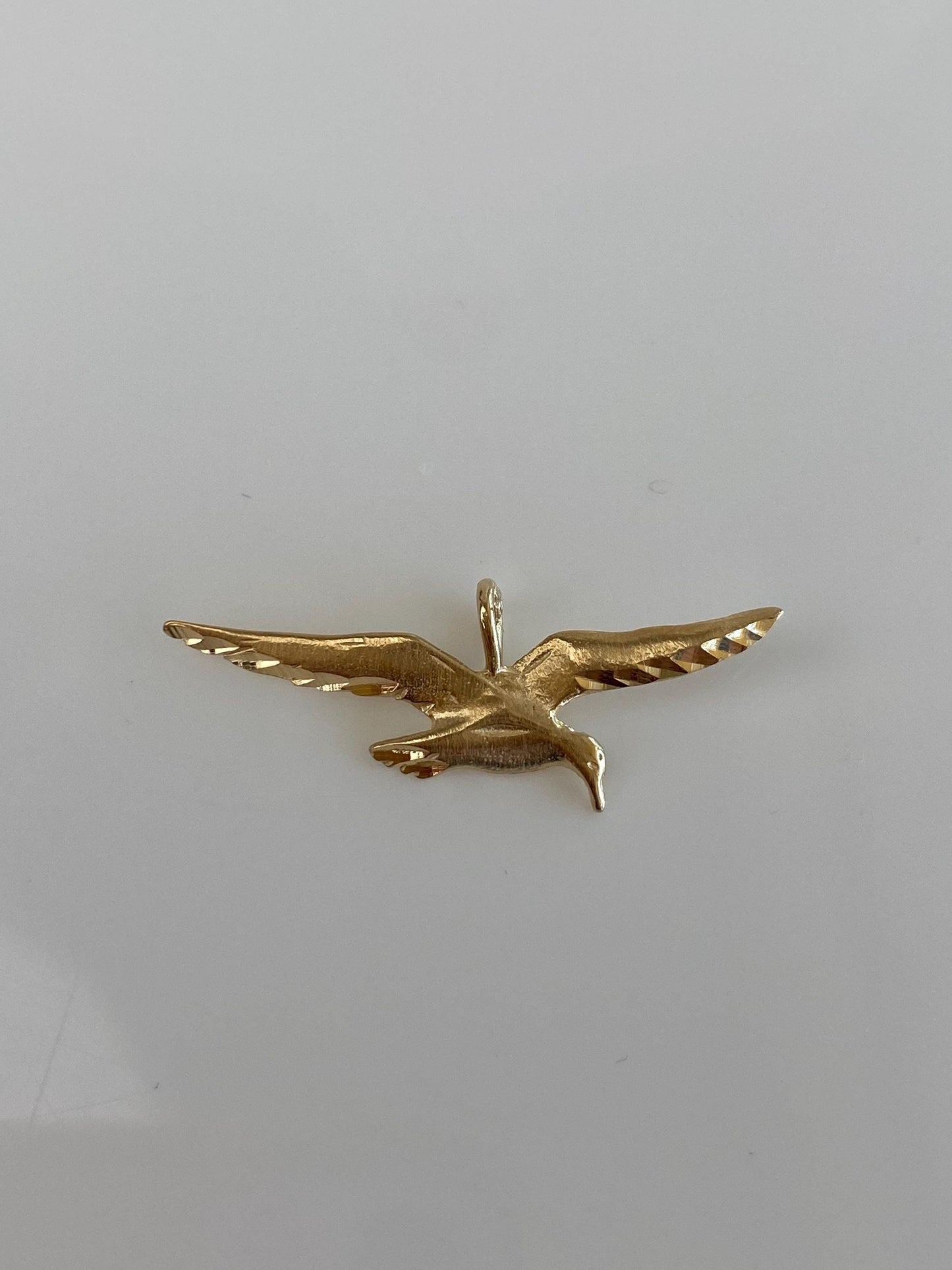 Vintage Solid 14k Yellow Gold Diamond Cut Bird Charm