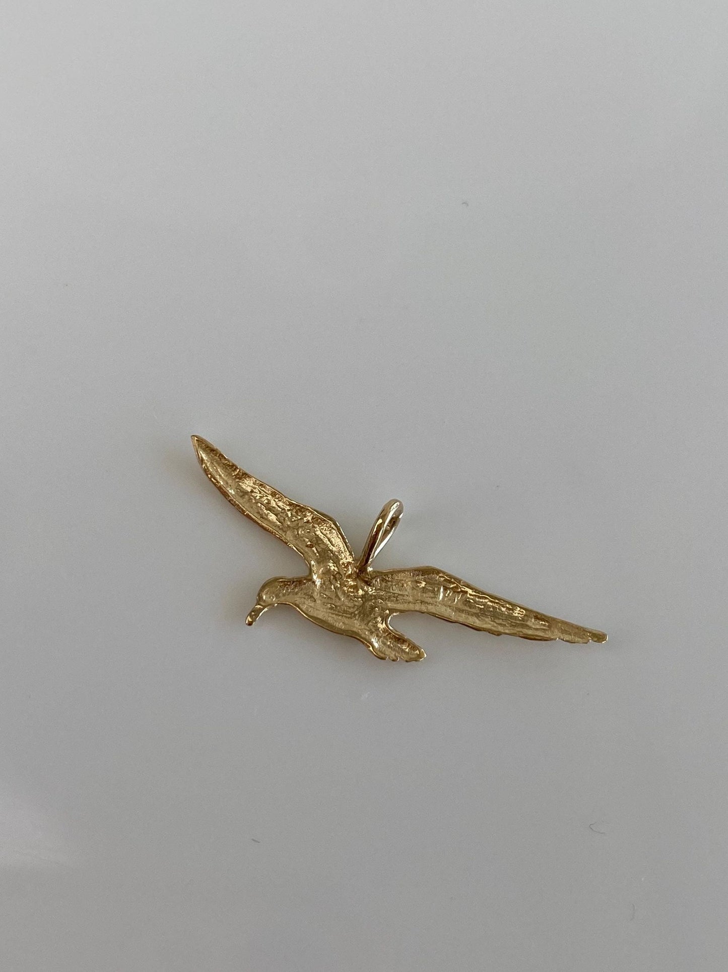 Vintage Solid 14k Yellow Gold Diamond Cut Bird Charm
