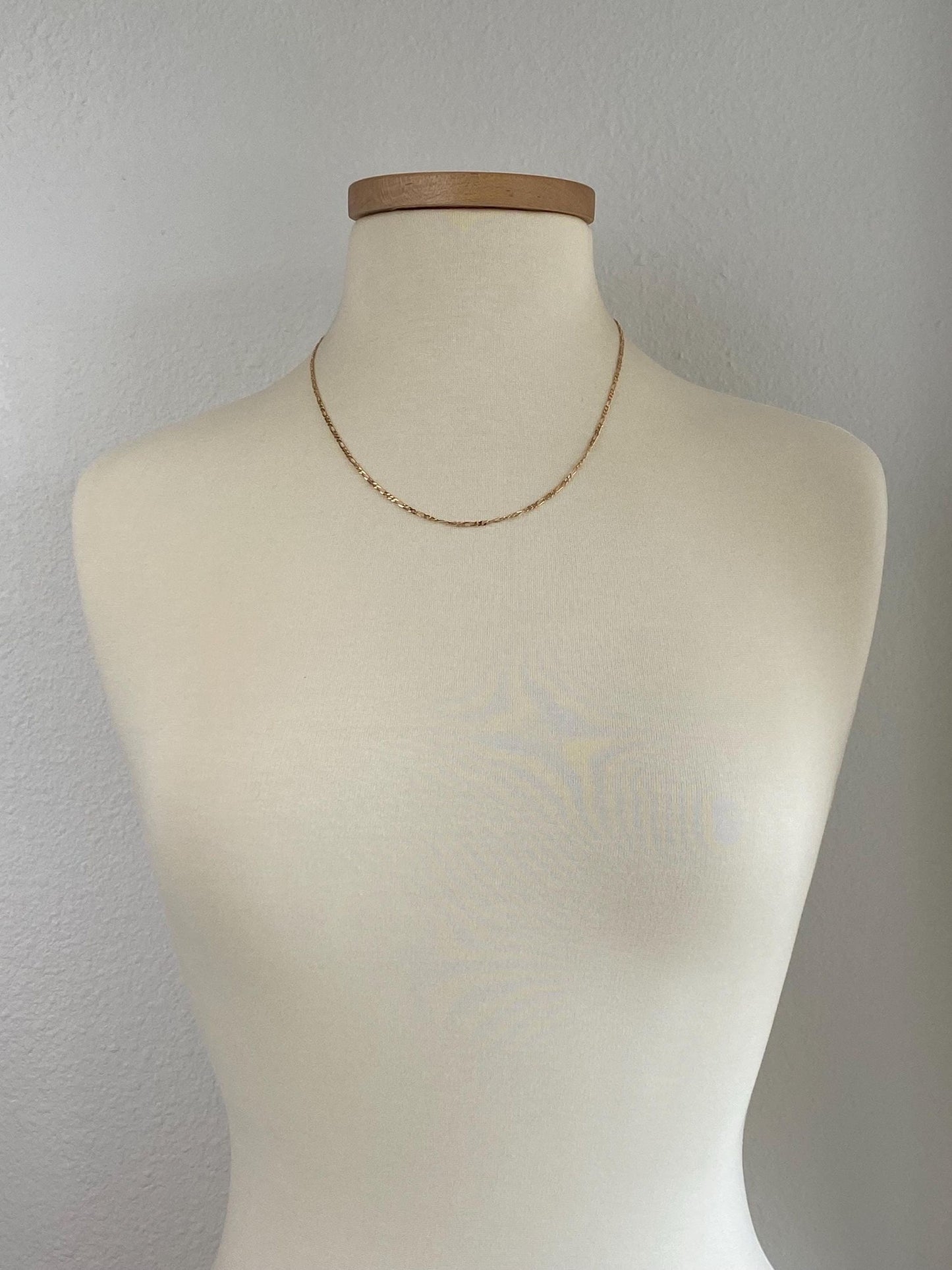 Vintage Solid 14k Yellow Gold Slim Figaro Chain Necklace - 20 inches