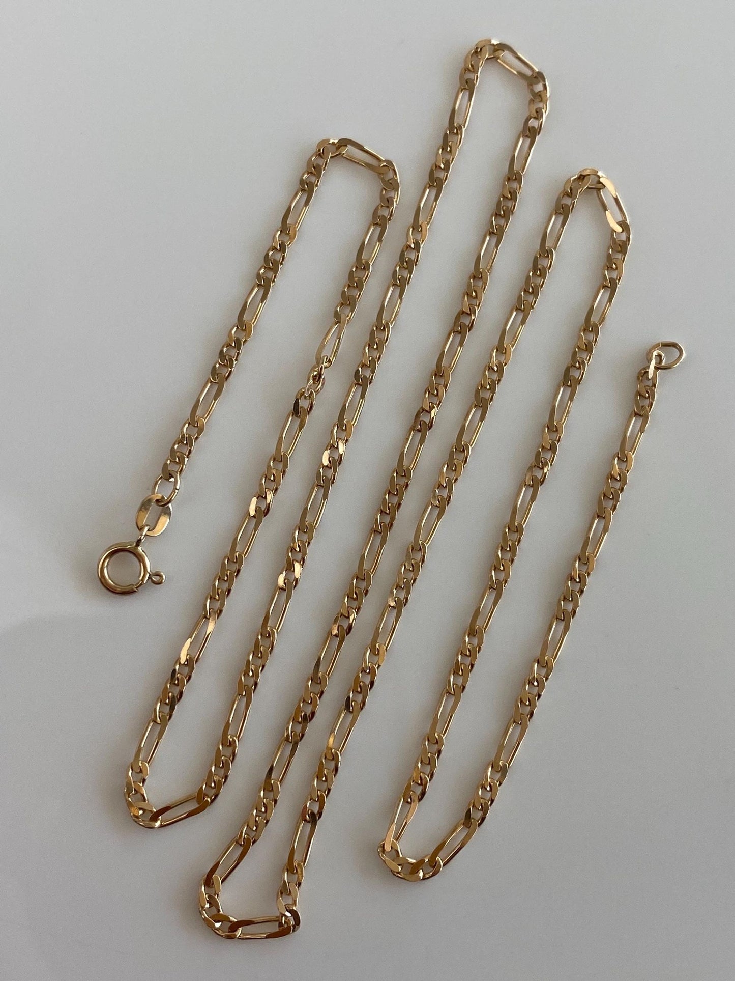 Vintage Solid 14k Yellow Gold Slim Figaro Chain Necklace - 20 inches
