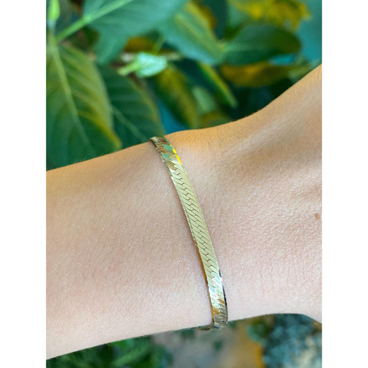 Vintage Solid 14k Yellow Gold Herringbone Chain Bracelet - 7 inches