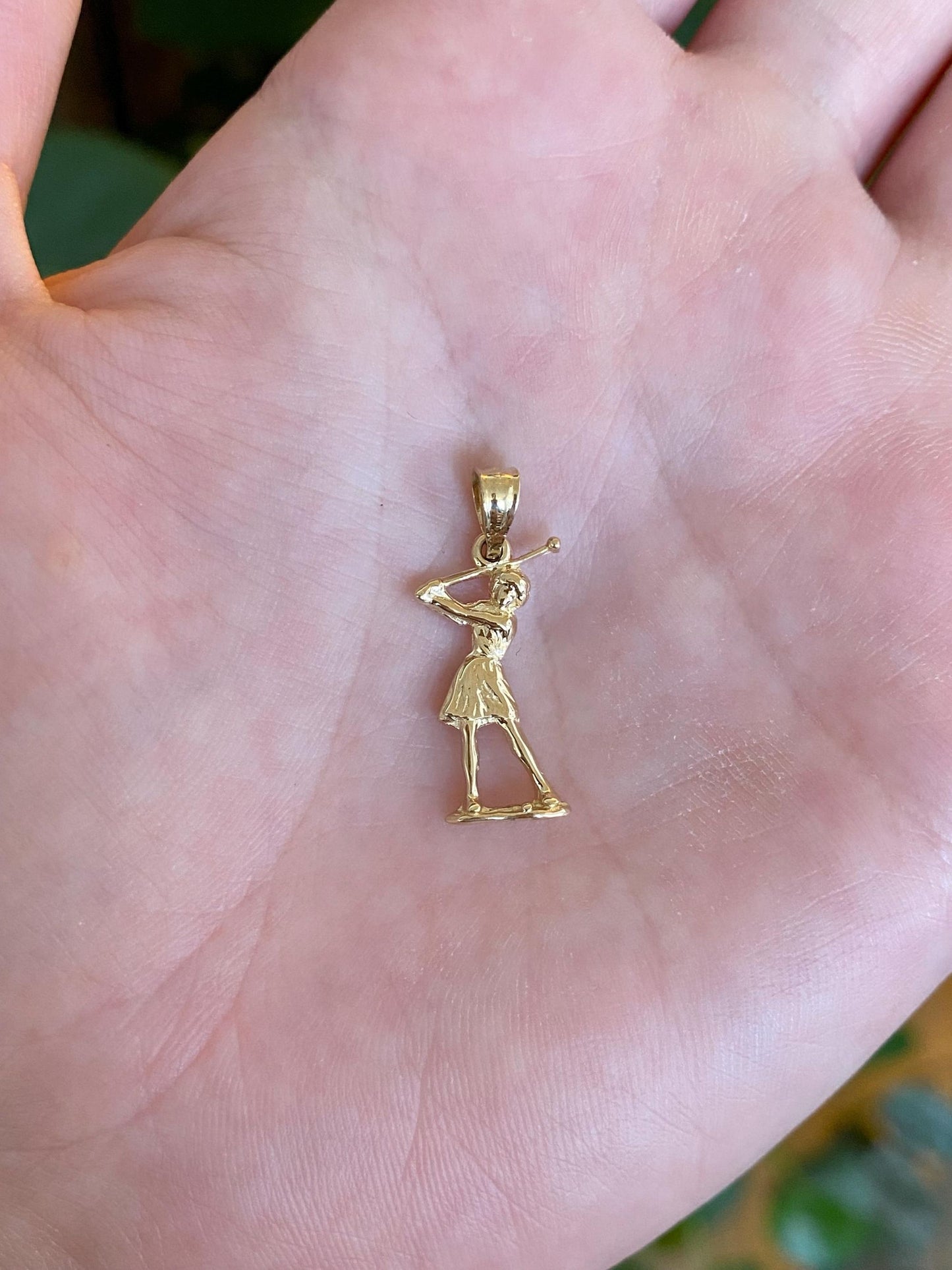 Vintage Solid 14k Yellow Gold Female Golfer Charm