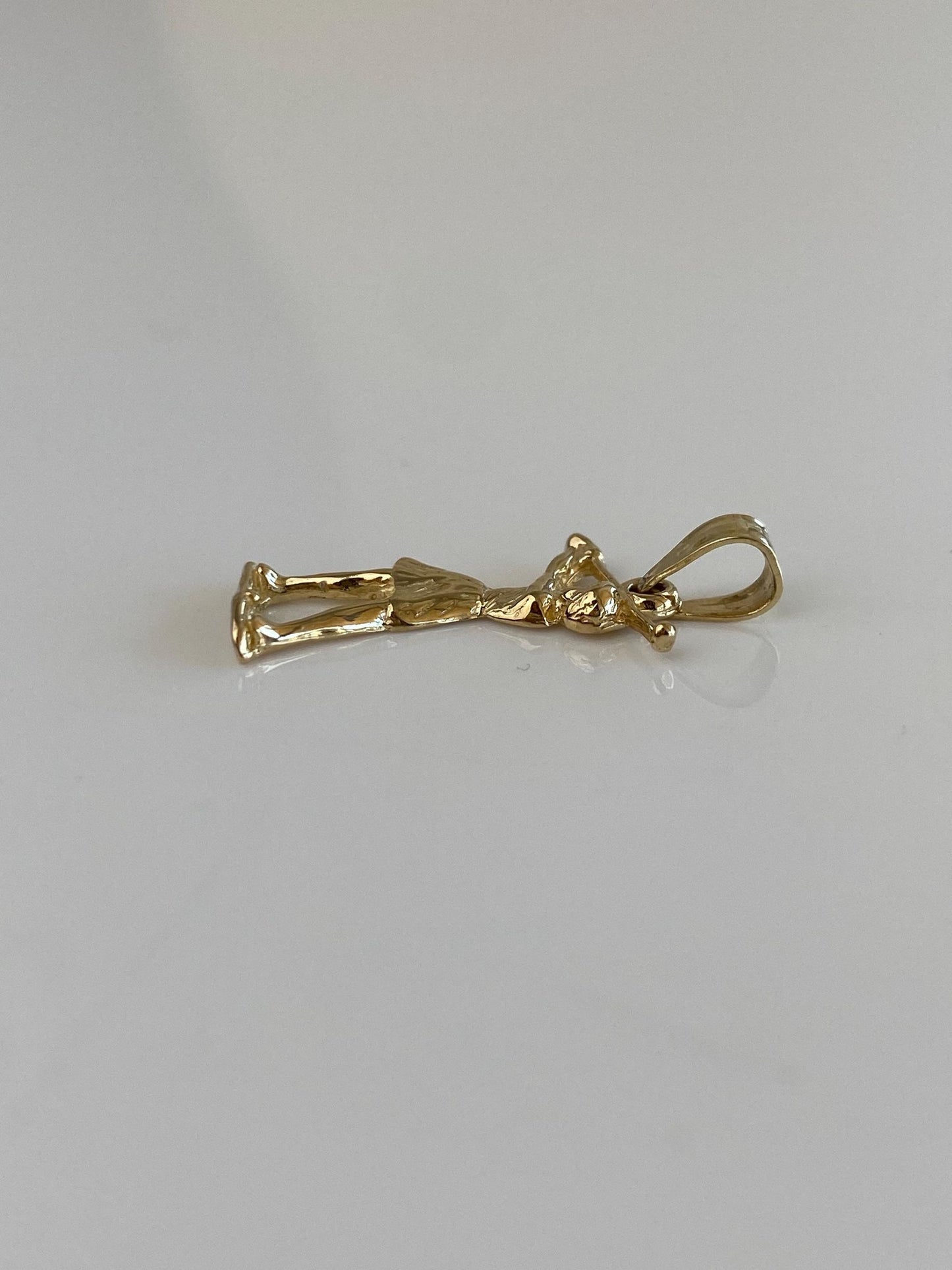 Vintage Solid 14k Yellow Gold Female Golfer Charm
