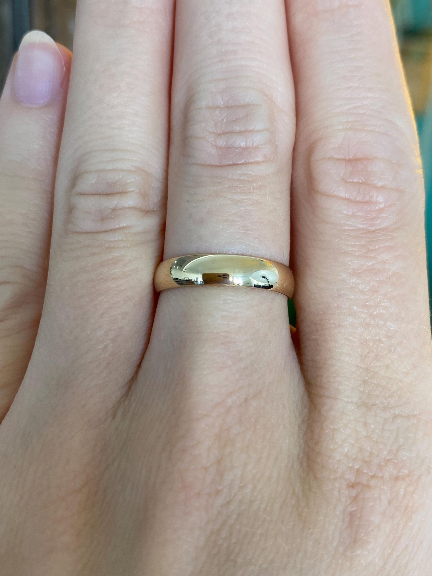 Vintage Solid 14k Yellow Gold Ring Band - Size 6.75