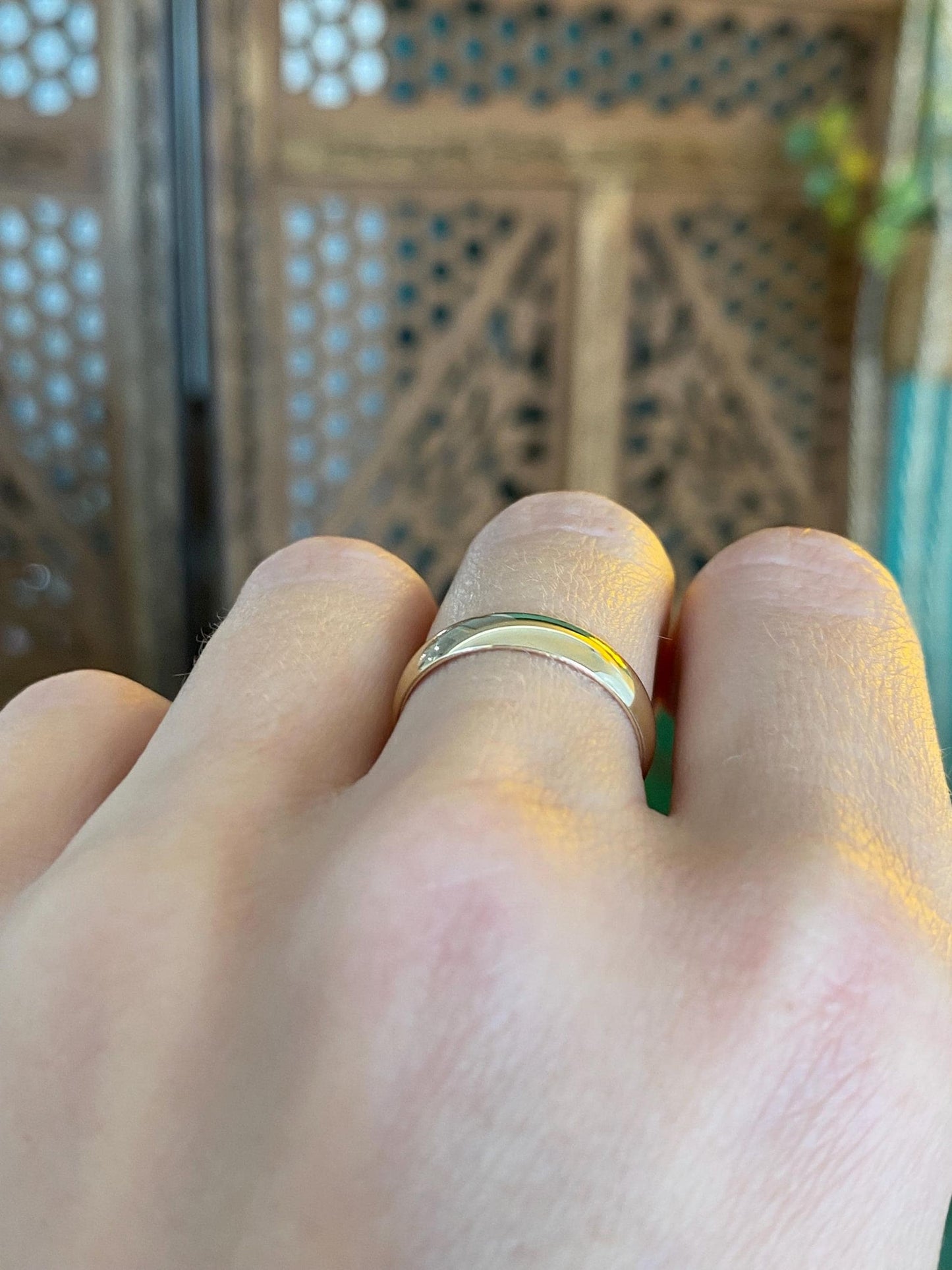 Vintage Solid 14k Yellow Gold Ring Band - Size 6.75