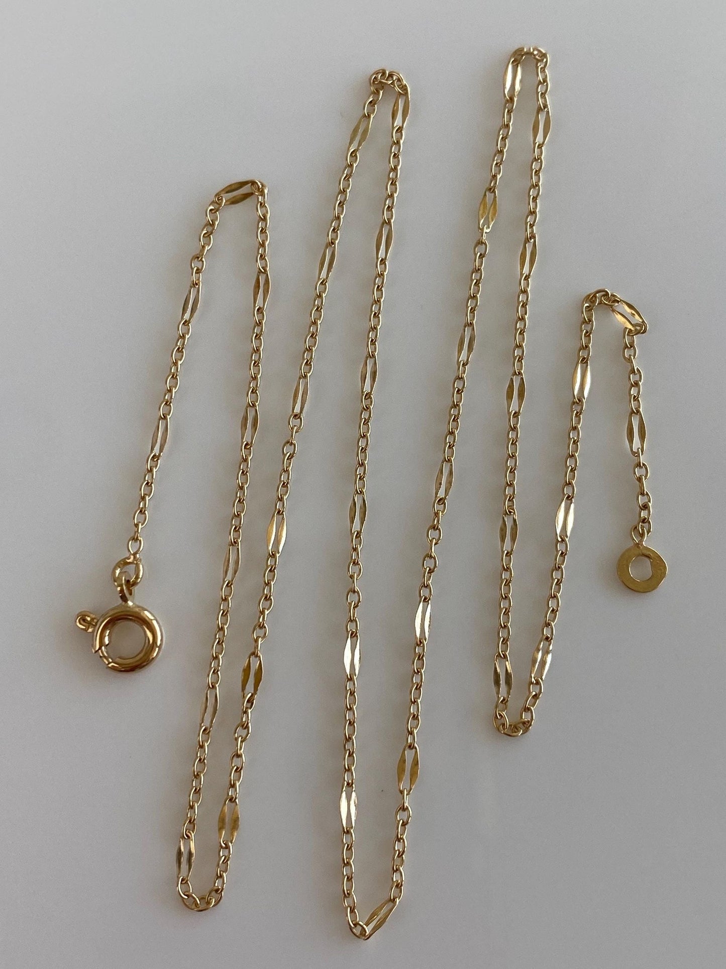 Vintage Solid 18k Yellow Gold Dainty Fancy Chain Necklace - 17.5 inches